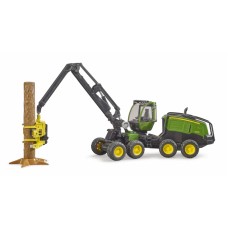 02135 Bruder John Deere 1270G Harvester 1:16