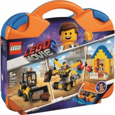 70832 Lego Movie  Emmets bouwdoos met 3 bouwbare modellen