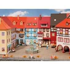 130495 Faller 2 Stadwoningen met erker 130495 Faller 2 Stadwoningen met erker