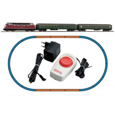 57132 Piko Startset DB BR 220 + 2 Personenrijtuigen