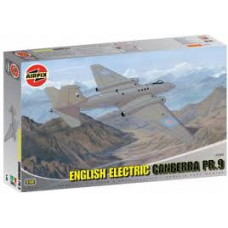 10103 AirFix English Electric Canberra PR.9