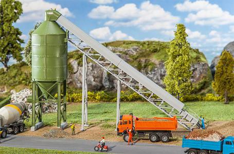 130174 Faller Silo met transportband