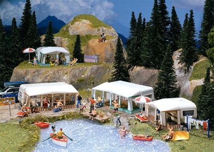 130503 Faller Camping Caravan set