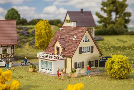 131303 Faller Eengezinswoning