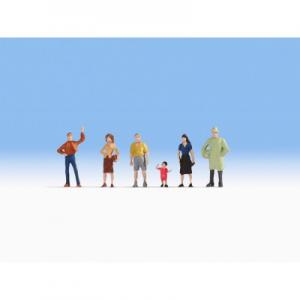 18100 Noch Voorbijgangers